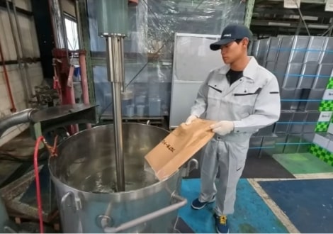 VSample image(Accidents caused by mixers)