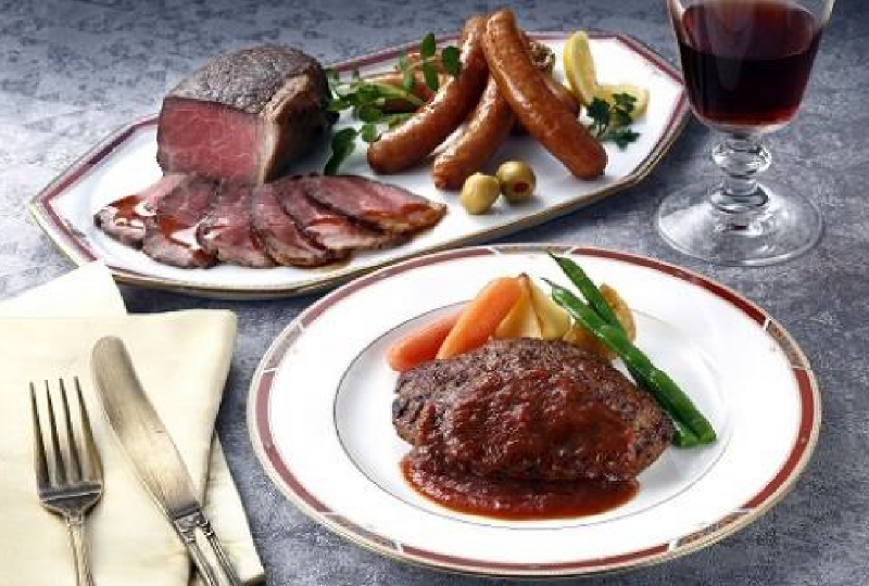 ＜ローストビーフの店 鎌倉山＞ ローストビーフ ･ハンバーグ ･ウインナーセット