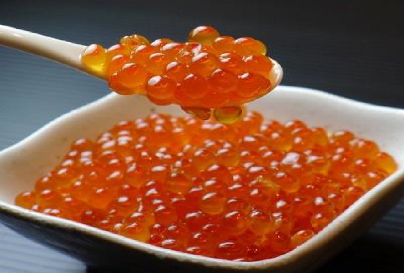 ＜根室・藤井水産＞　北海道産いくら醤油漬け　50g×3パック